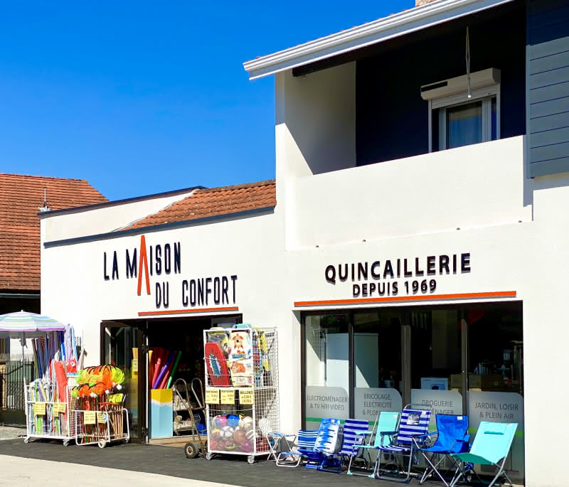 PHOTO FACADE OUVERT - Magasin LA MAISON DU CONFORT